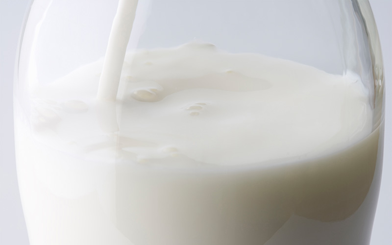 牛乳　－北海道産牛乳－